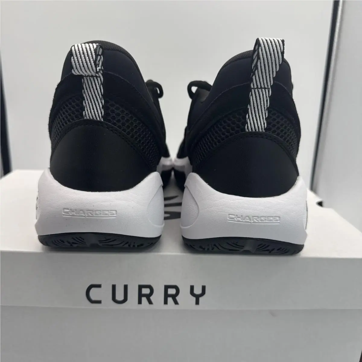 Under Armour shoes - Under Armour Curry 3 - Curry - 6000750-002 - Black 3