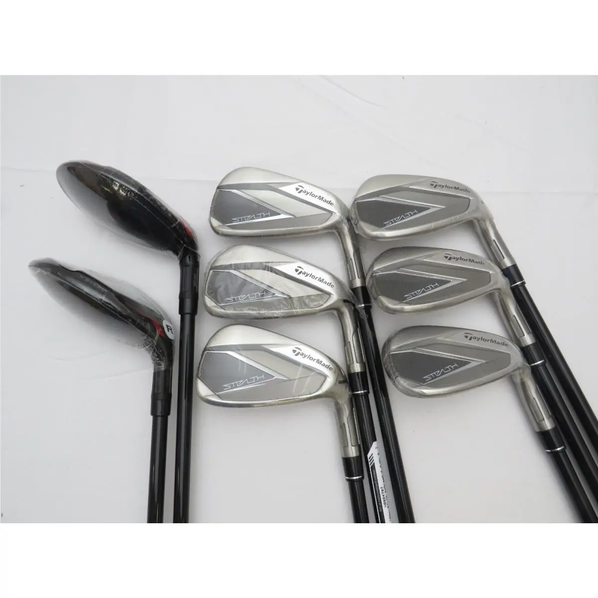 TaylorMade  - Stealth - Stealth - Red, Teal 4