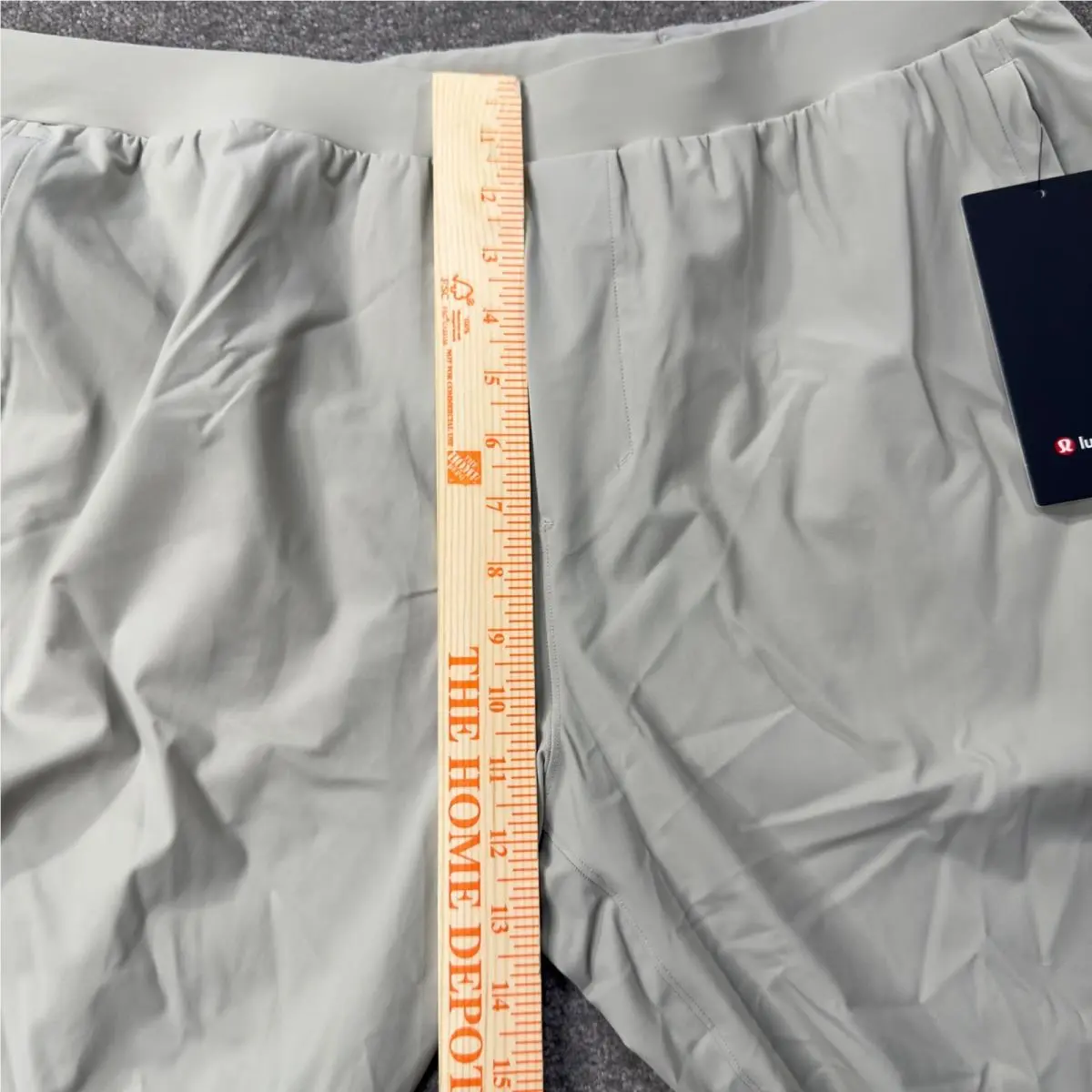 Lululemon clothing - Surge Jogger Shorter - Surge Jogger Shorter - Beige 6
