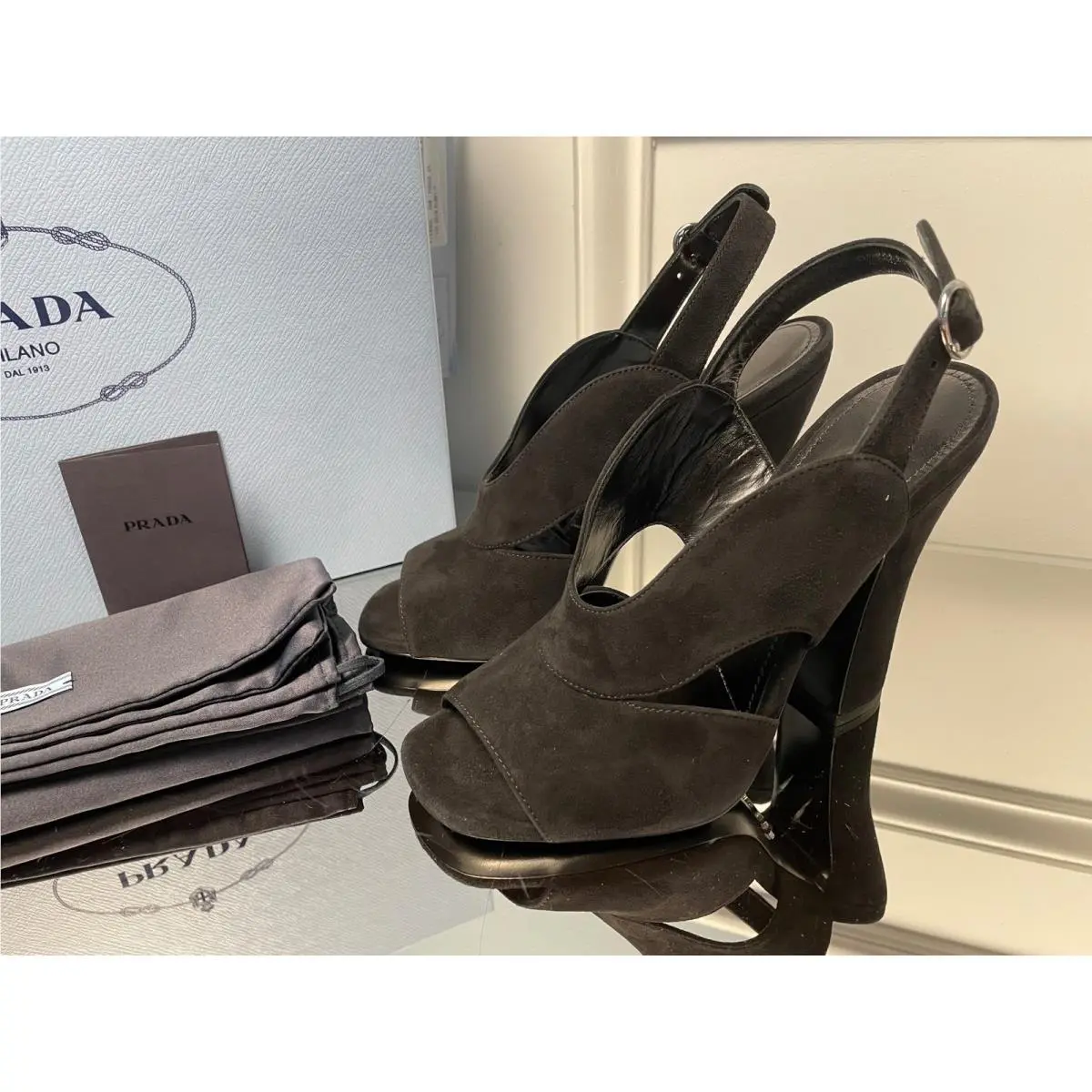 Prada Collection 1X890L Comoscio Women`s Black Suede High Heel Pumps Shoes 36
