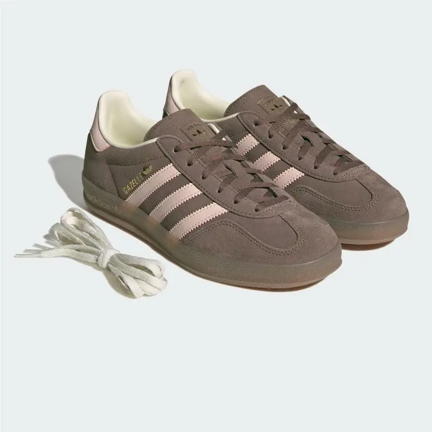 Adidas shoes - Earth Strata / Wonder Quartz / Gum 19