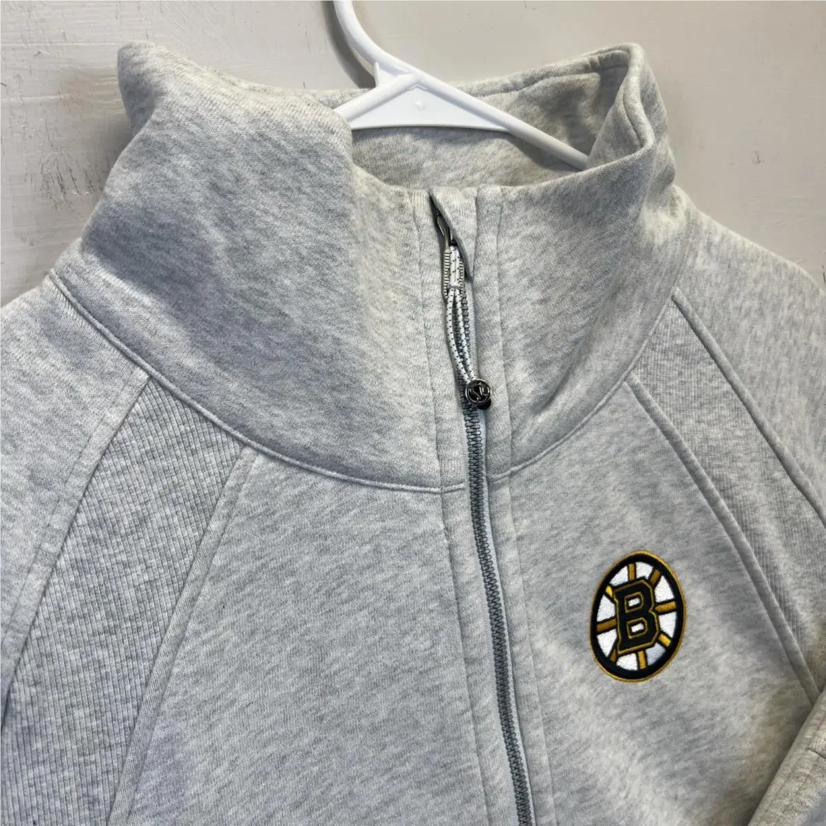 Lululemon Boston Bruins Scuba Oversized Funnel Neck Pullover XL/2XL Nhl