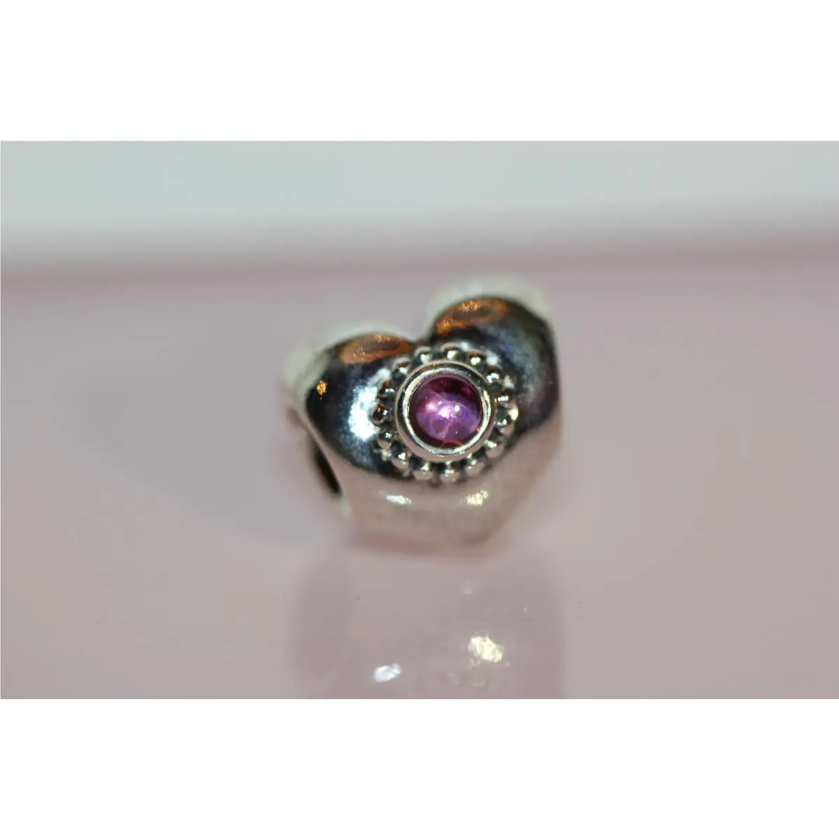 Pandora Rhodolite Treasured Hearts Charm Retired 790573RHL Bagtag Box