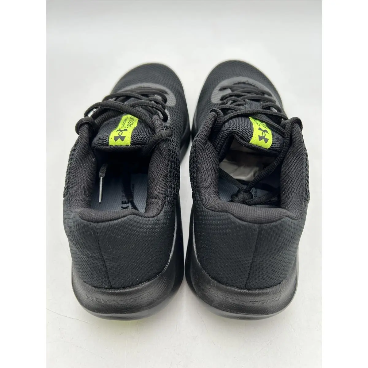 Under Armour shoes - UA Charged Surge 4 - Charged Surge - Black/Neon 1