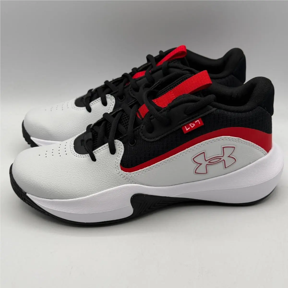 Under Armour shoes - Under Armour Lockdown 7 - Lockdown - White 3