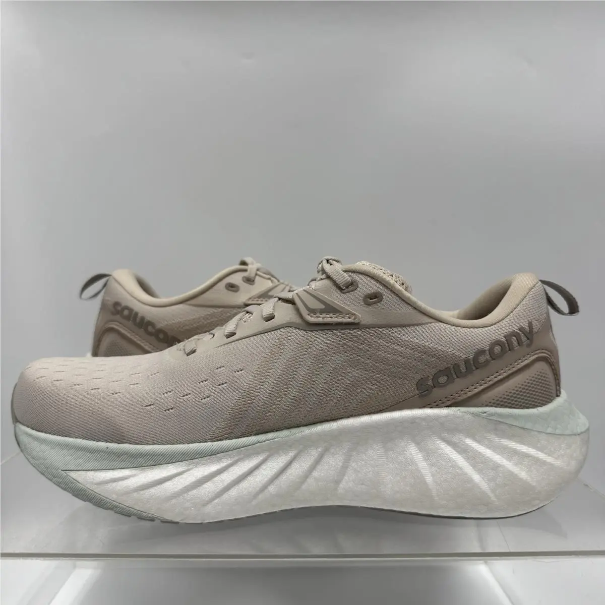 Saucony shoes - Triumph 23 - Triumph - S10964-204 - Beige 2