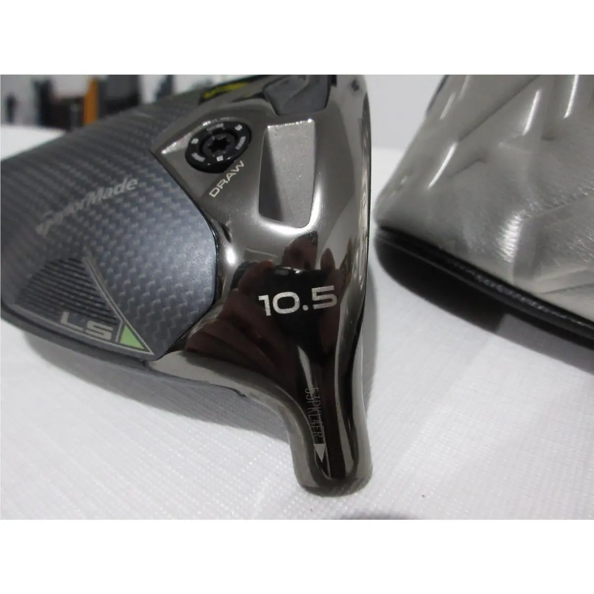 TaylorMade  - Qi35 LS 0