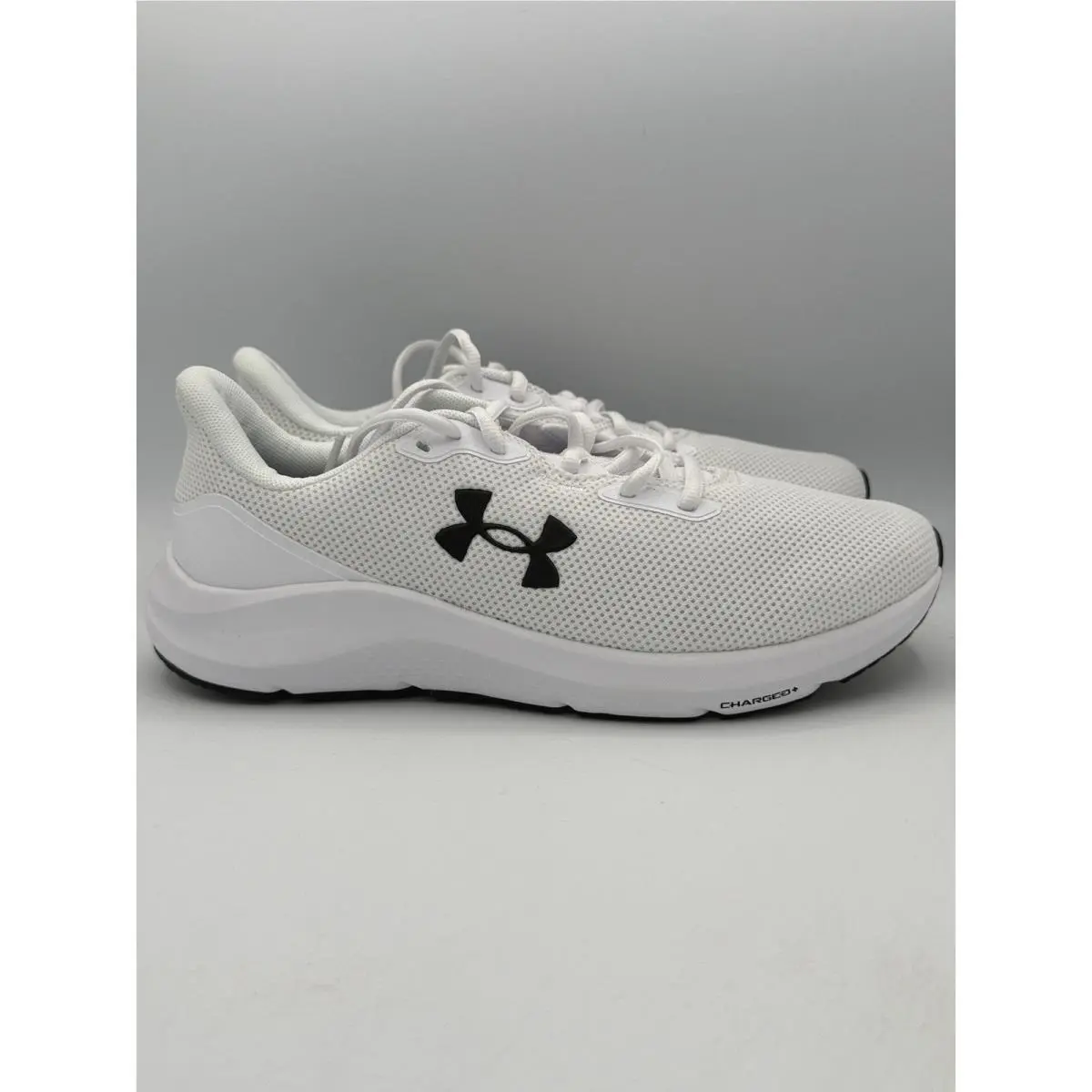 Under Armour Charged Pursuit 4 Shoes Mens Size 9 White Black Running 3028254-100