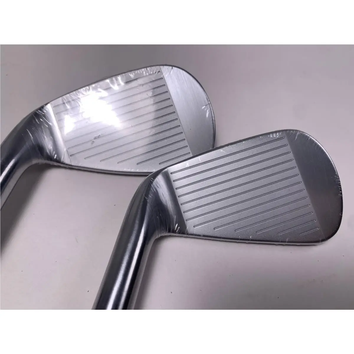 Titleist  - T250 2025 4