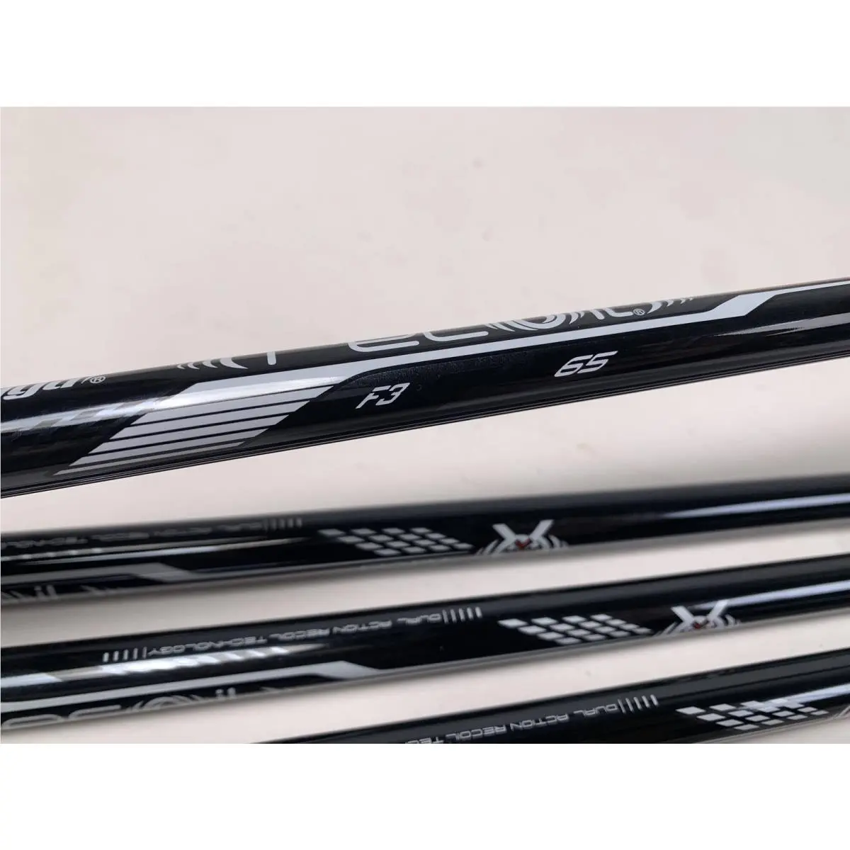 Titleist  - T250 2025 7