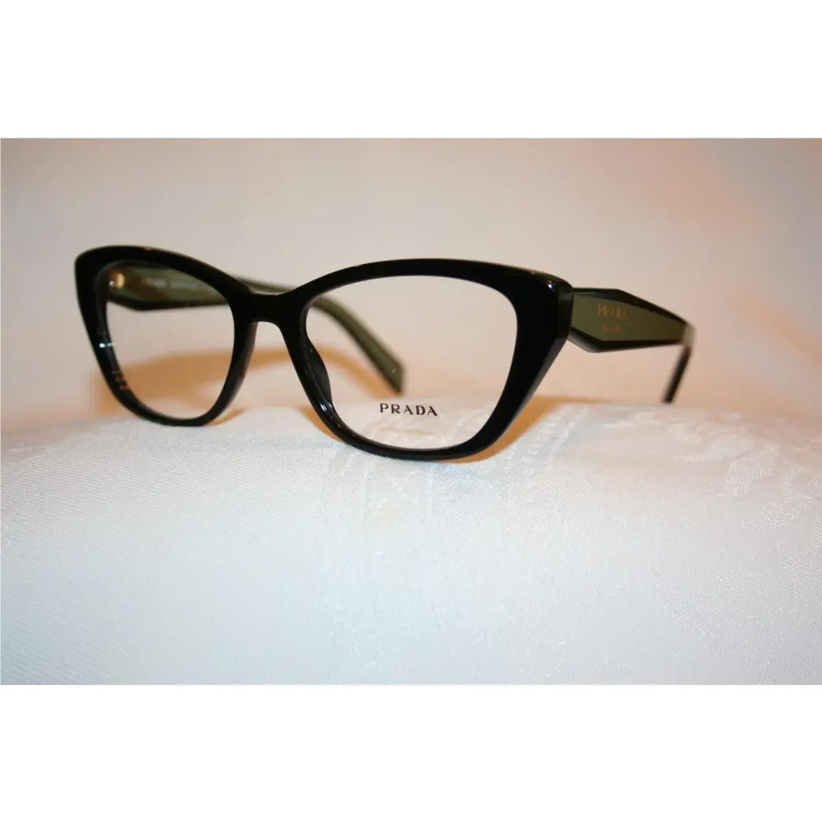 Prada Eyeglasses Vpr 19W Black 03K-101 53-17-140