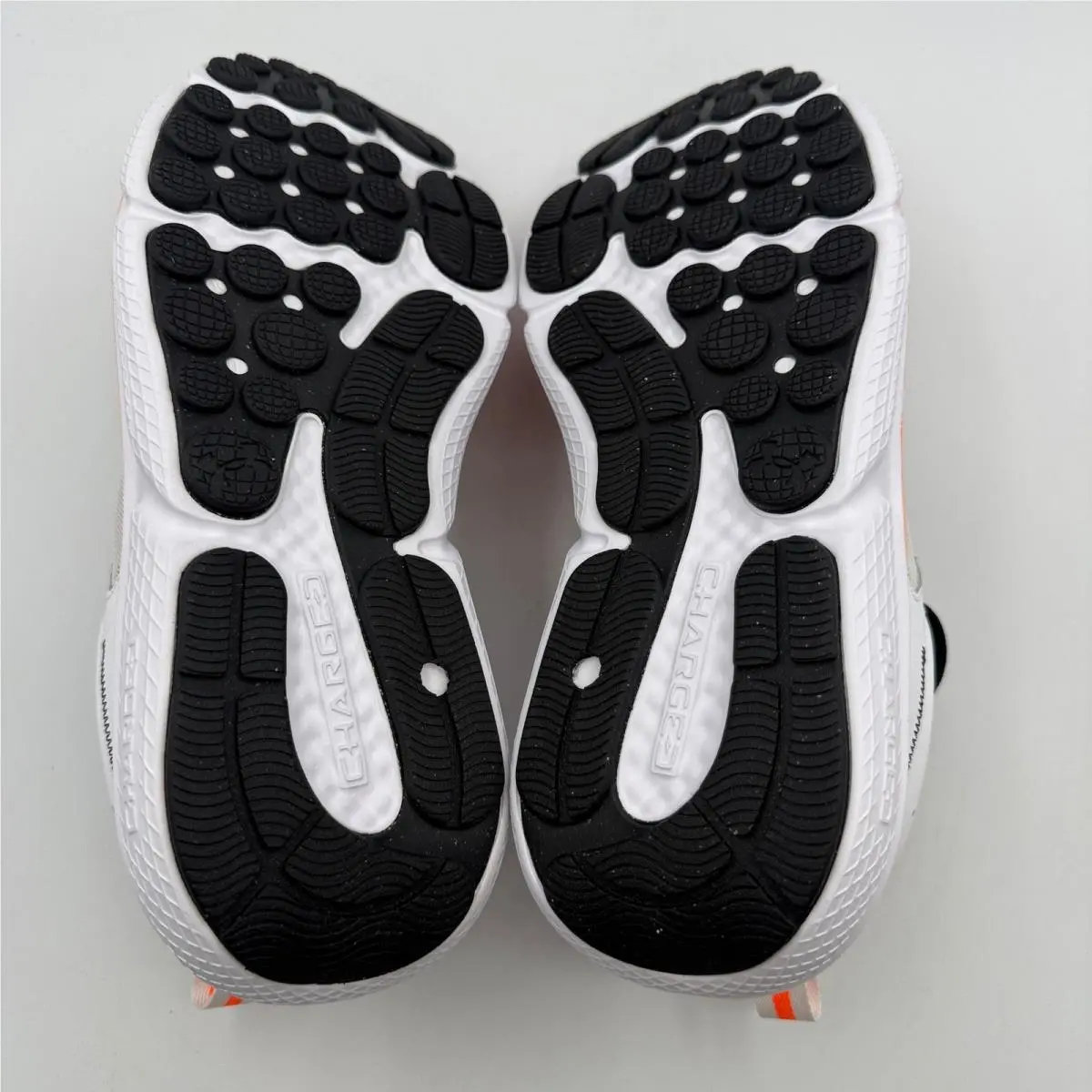 Under Armour shoes - UA Charged Assert 10 4E - White 3
