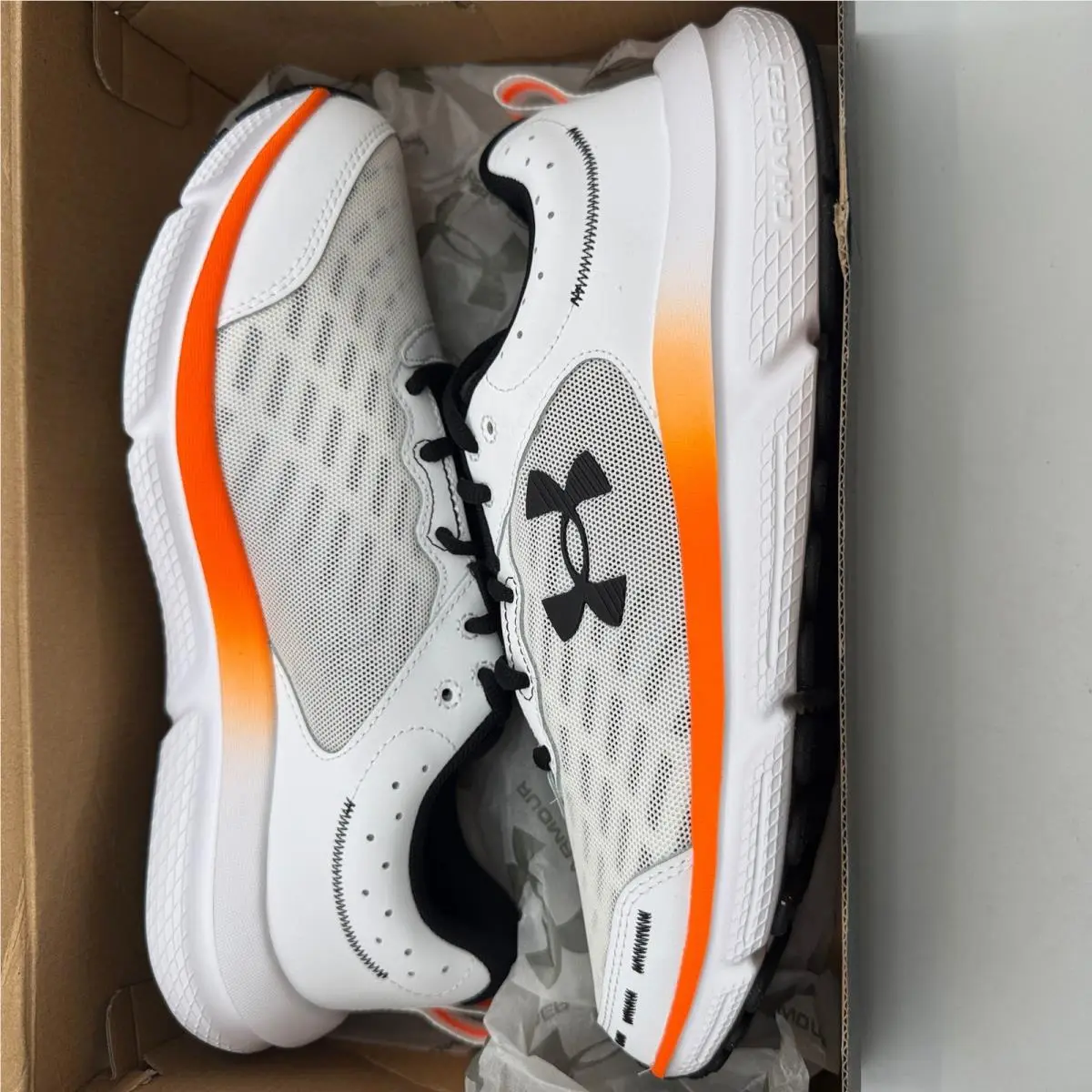 Under Armour shoes - UA Charged Assert 10 4E - White 4
