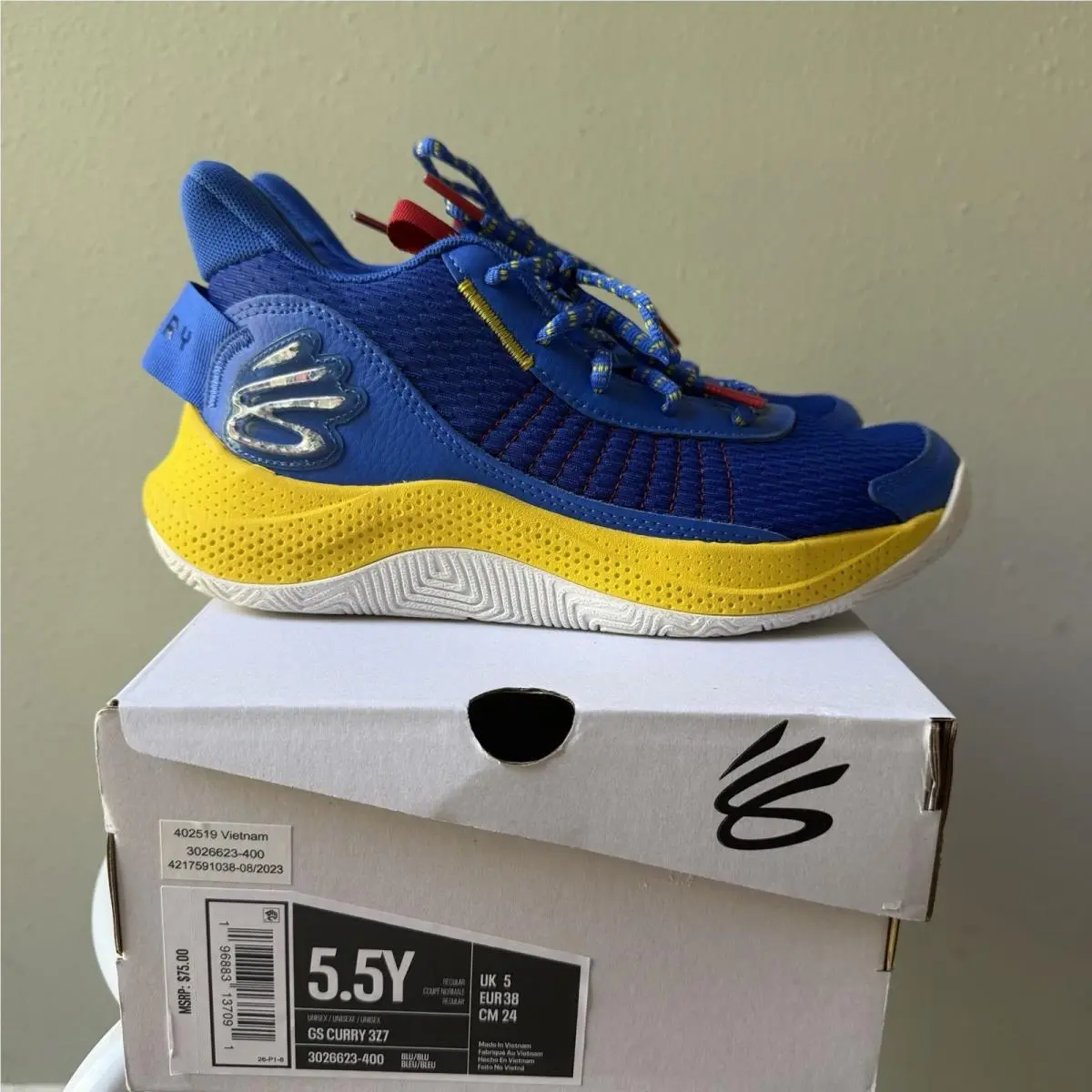 Under Armour Curry 3Z7 Basketball Shoes Blue Yellow 302662-400 Youth 5.5