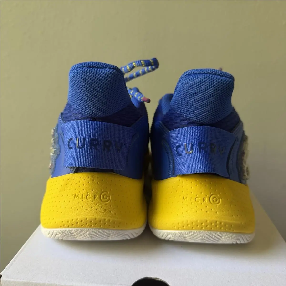 Under Armour shoes - Blue (UPC: 196883138692) 3