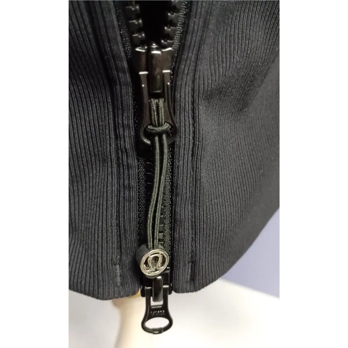 Lululemon clothing - Asana - Asana - W4B64S - Black 9