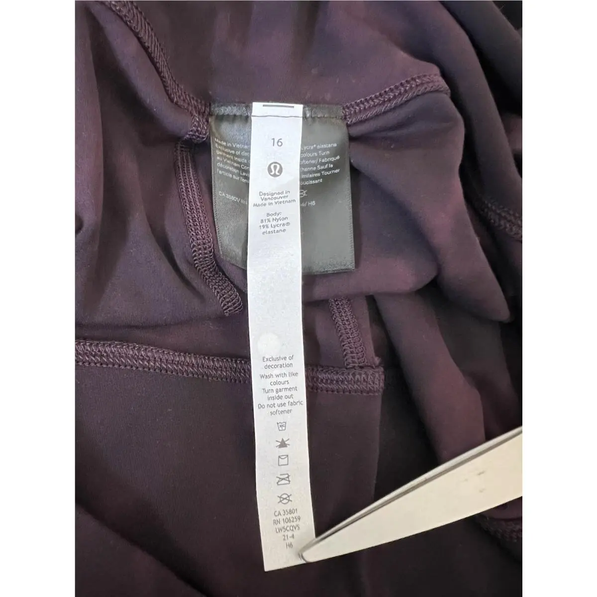Lululemon clothing - Diamond Dye Cassis Black 2