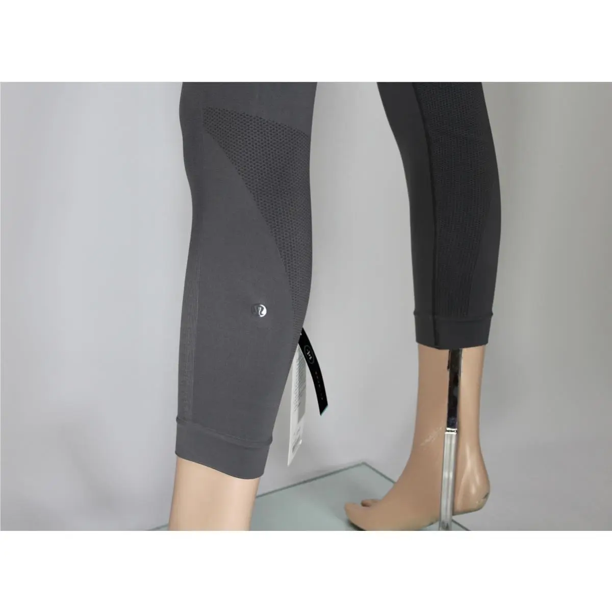 Lululemon clothing - Grey ( Dark Slate) 4