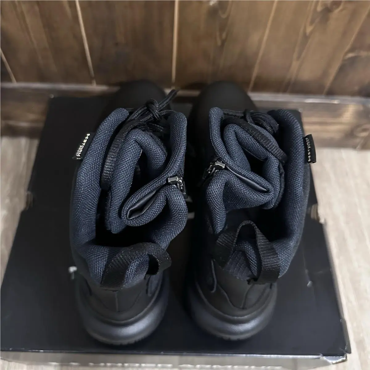 Under Armour shoes - Black 10