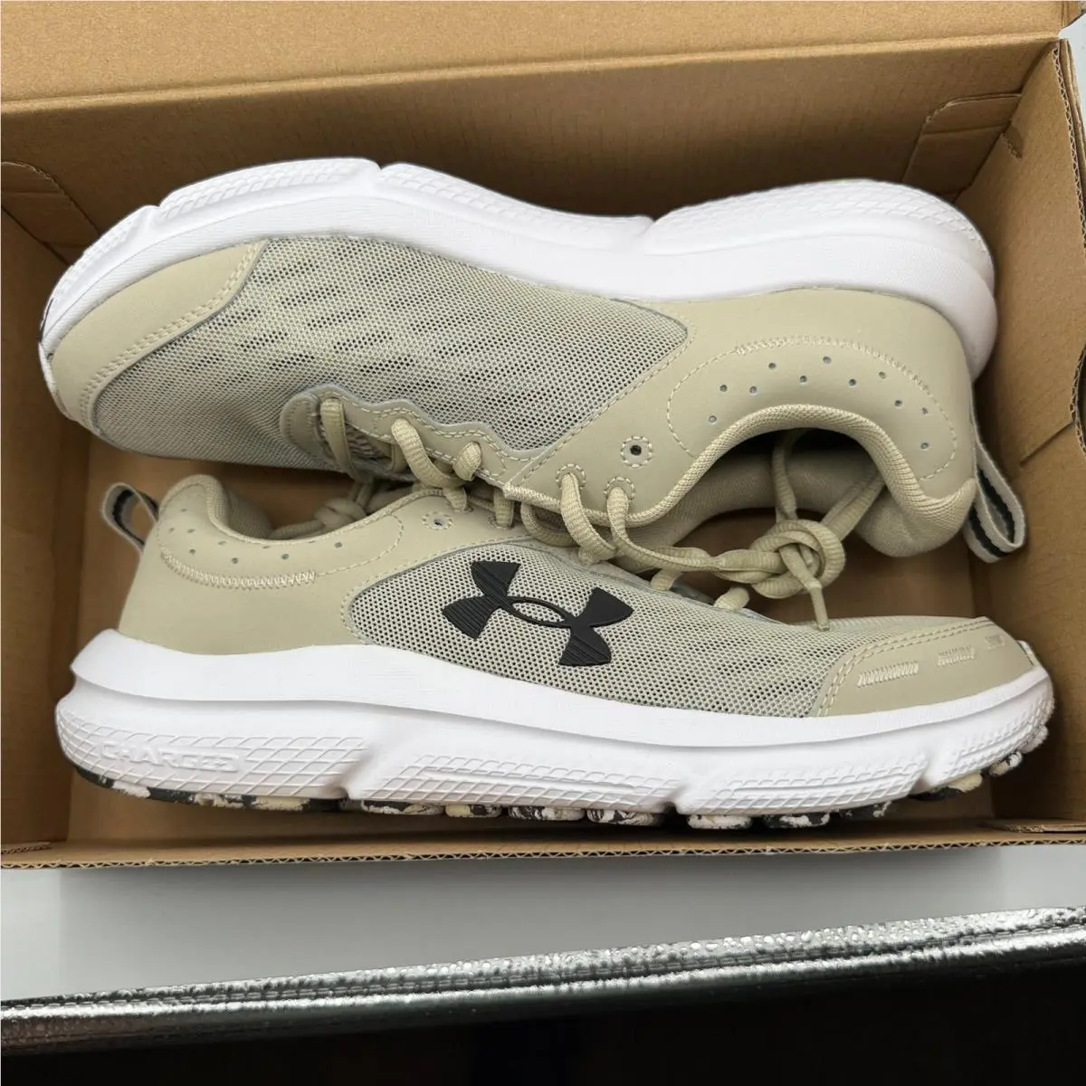 Under Armour shoes - Under Armour Charged Assert 10 - Brown 5