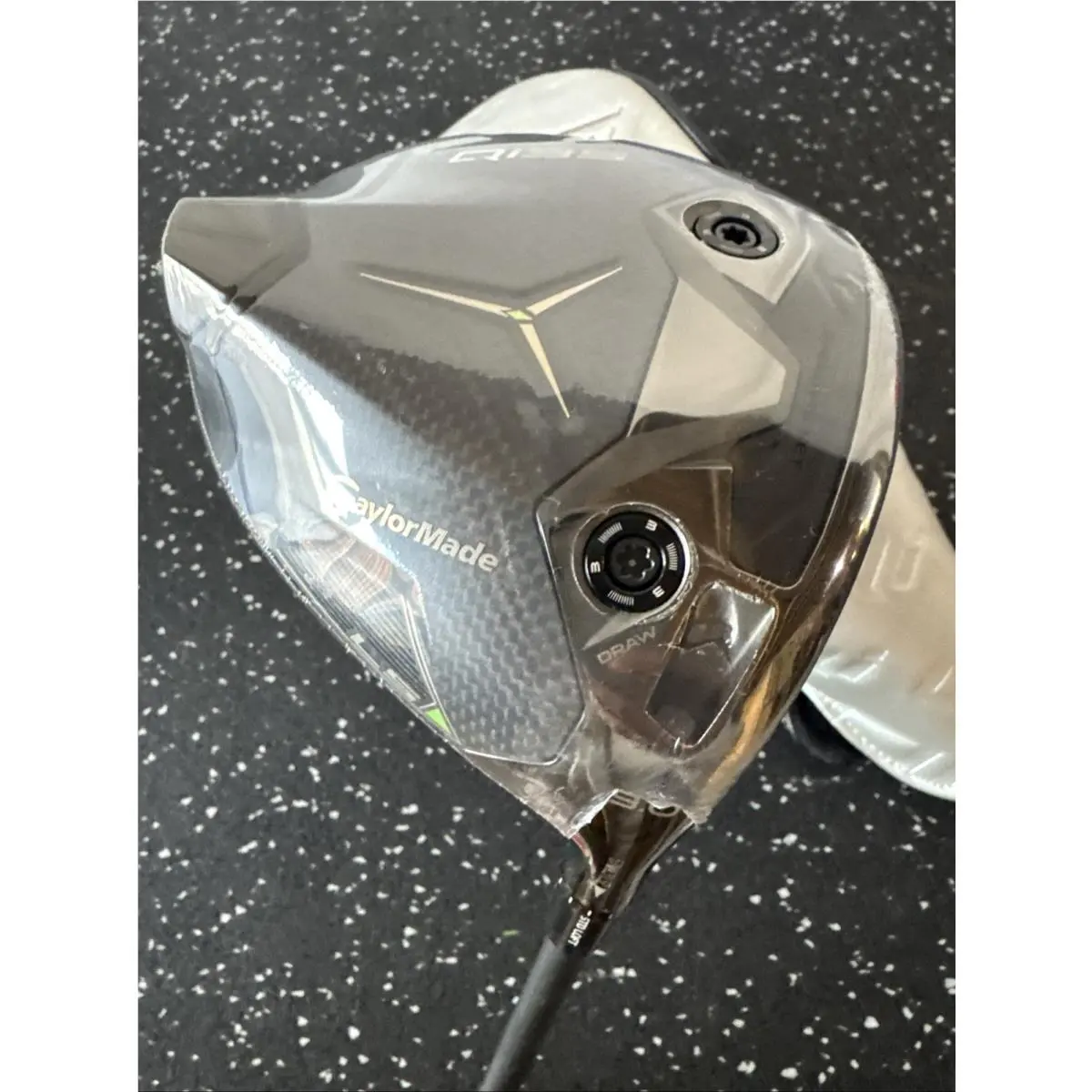 Taylormade Qi35 LS 9 Driver Kai`li 60 MR.70 Stiff Qi 35 RH 7739 + HC