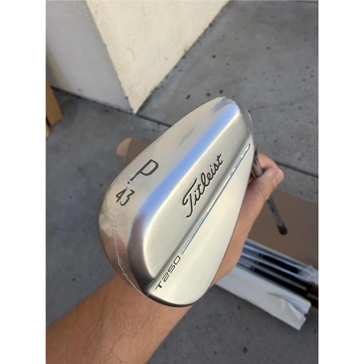 Titleist  - Titleist T250 - Black 8