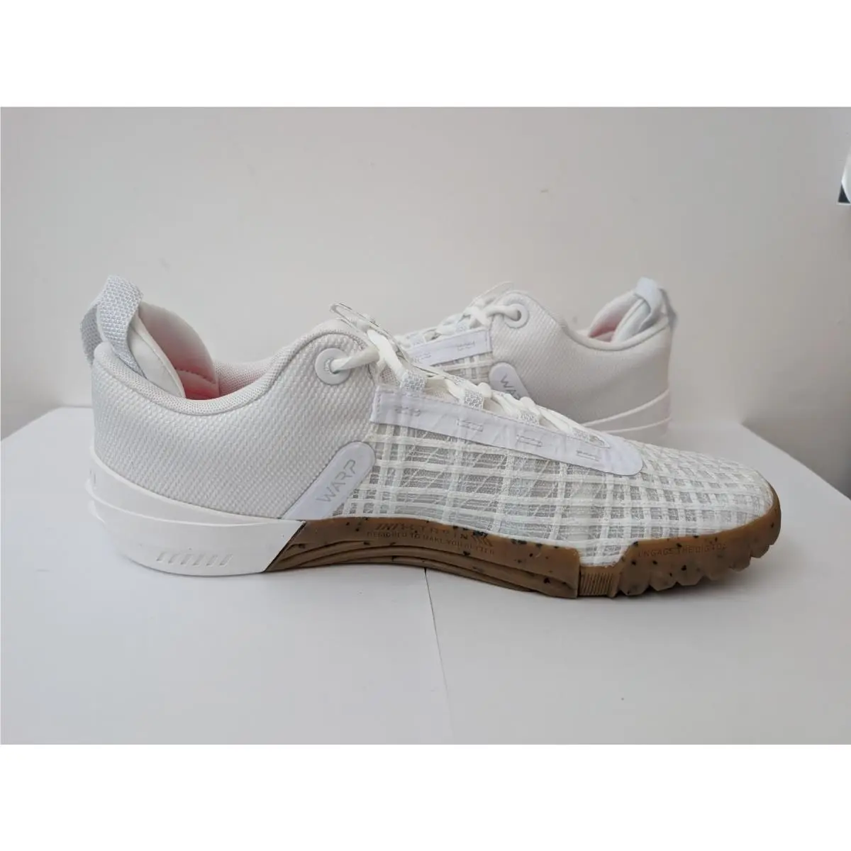 Under Armour UA Tribase Reign 6 White/gray Men`s Size 15 3027341-100