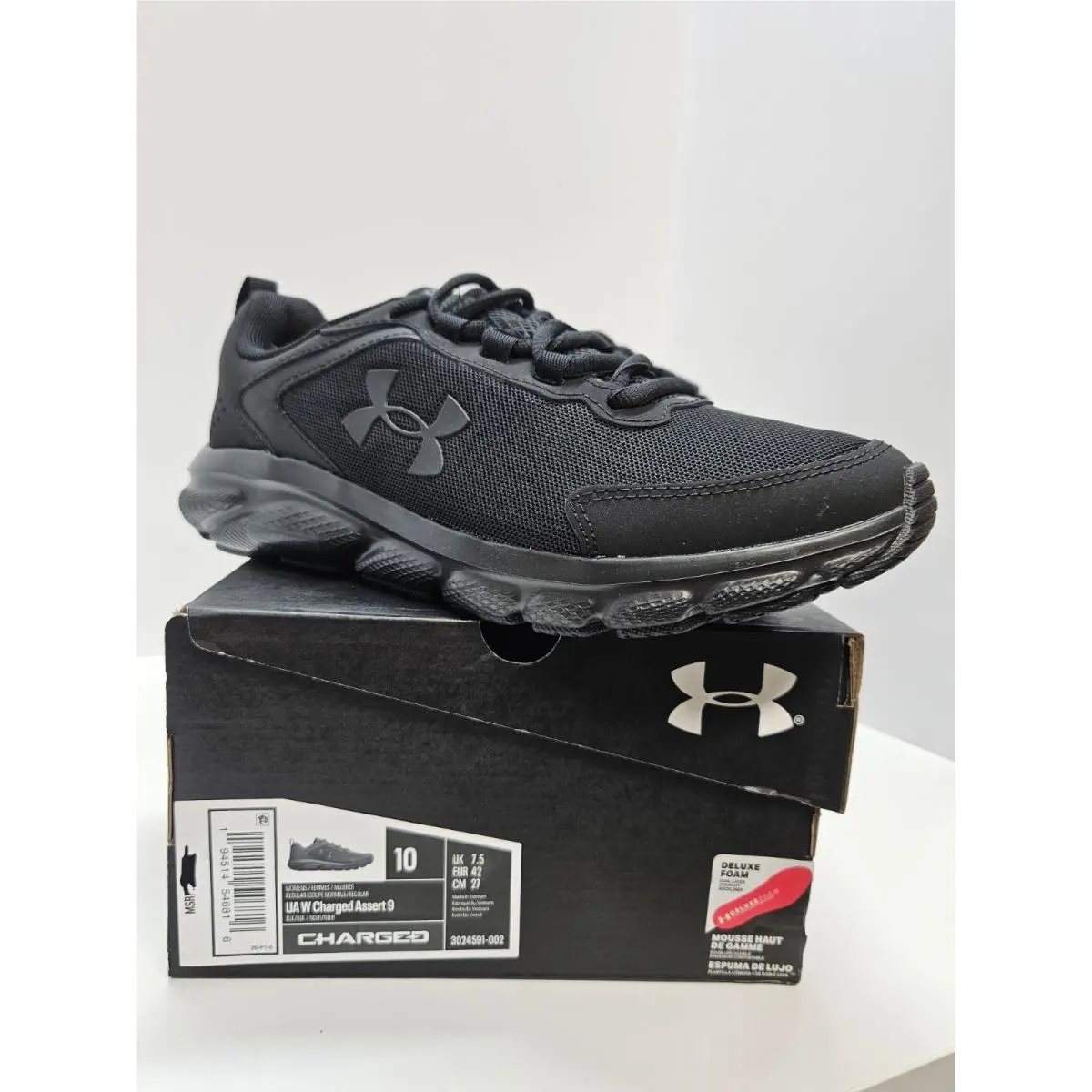 Under Armour Women`s UA Charged Assert 9 Running Shoes Black Size 10