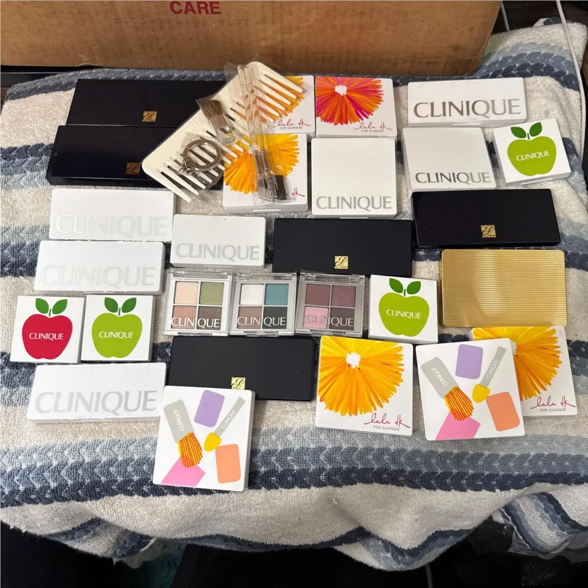Lot Of 28 Estee Lauder Clinique Makeup Eyeshadow Blush Palettes W Extra