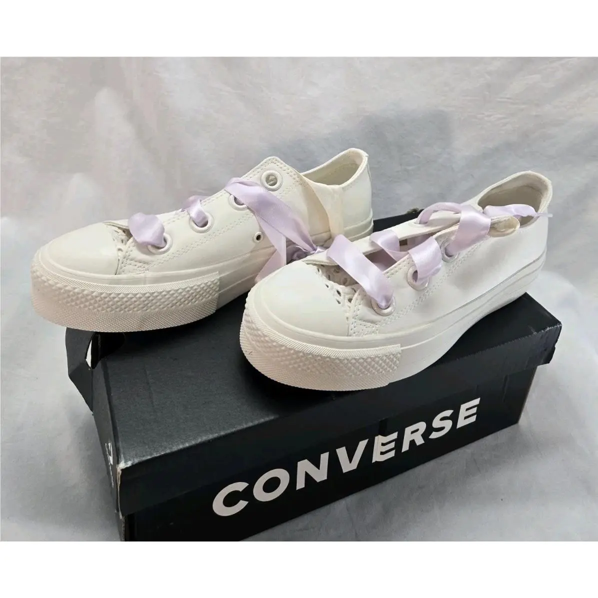 Converse shoes - Converse Chuck Taylor Lift Platform - A10301C - White 0