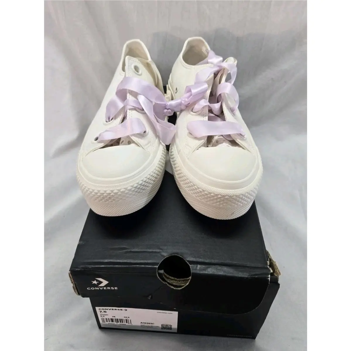 Converse shoes - Converse Chuck Taylor Lift Platform - A10301C - White 1