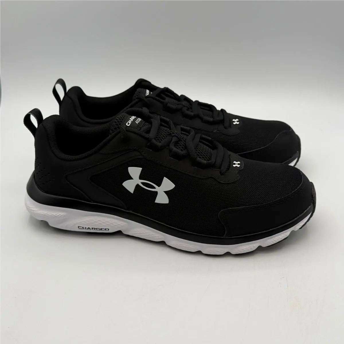 Under Armour Charged Assert 9 Shoes Mens Size 10 Black White Running 3024857-001