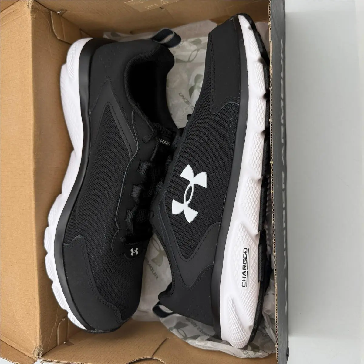 Under Armour shoes - Under Armour Charged Assert 9 4E - Black 4
