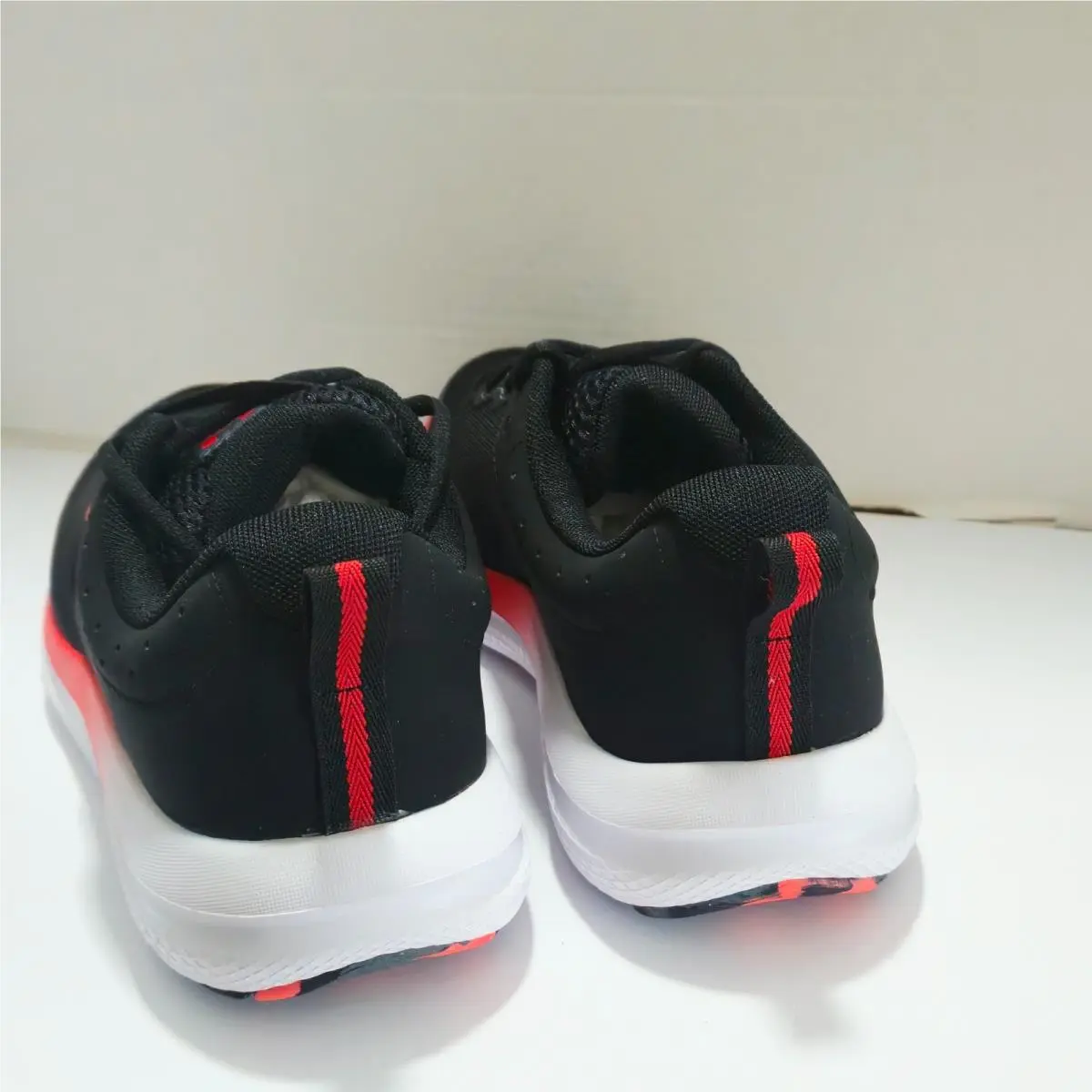 Under Armour shoes - Under Armour Charged Assert 10 - 3026176-005 - Black 3