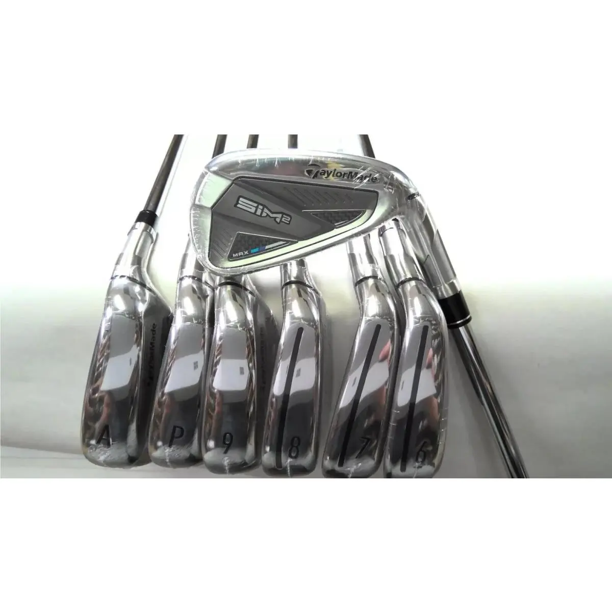 Taylormade SIM2 Max Iron Set 5-PW AW / Kbs Max MT 85 Gram Stiff Flex