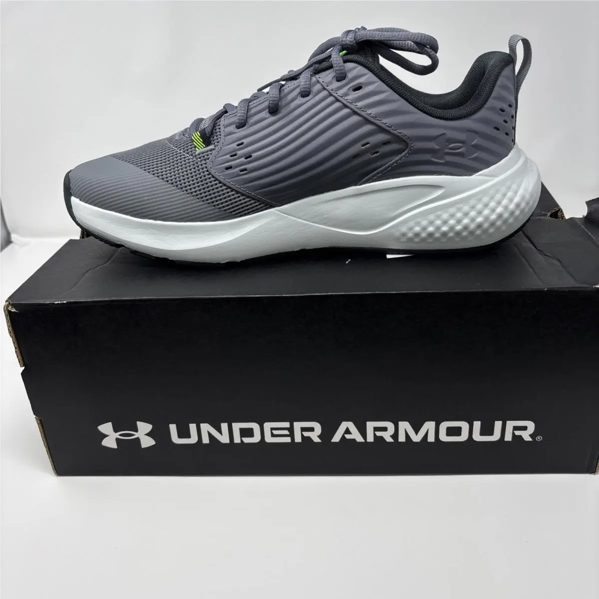 Under Armour shoes - Under Armour Charged Commit - Charged Commit - Gray 1