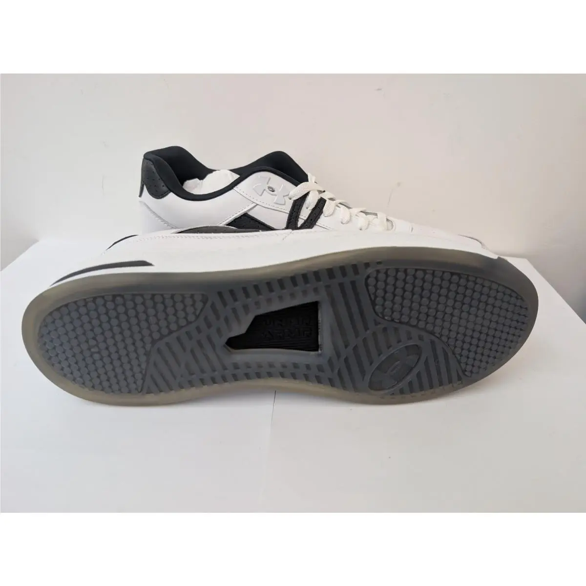 Under Armour shoes - Under Armour Court 96 - Court - 3028633-101 - White 3