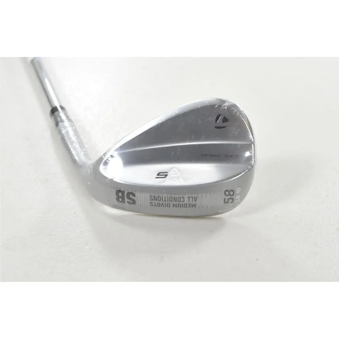 Taylormade Milled Grind 5 Chrome 58 -10 Wedge Right DG Tour Issue Steel 218771