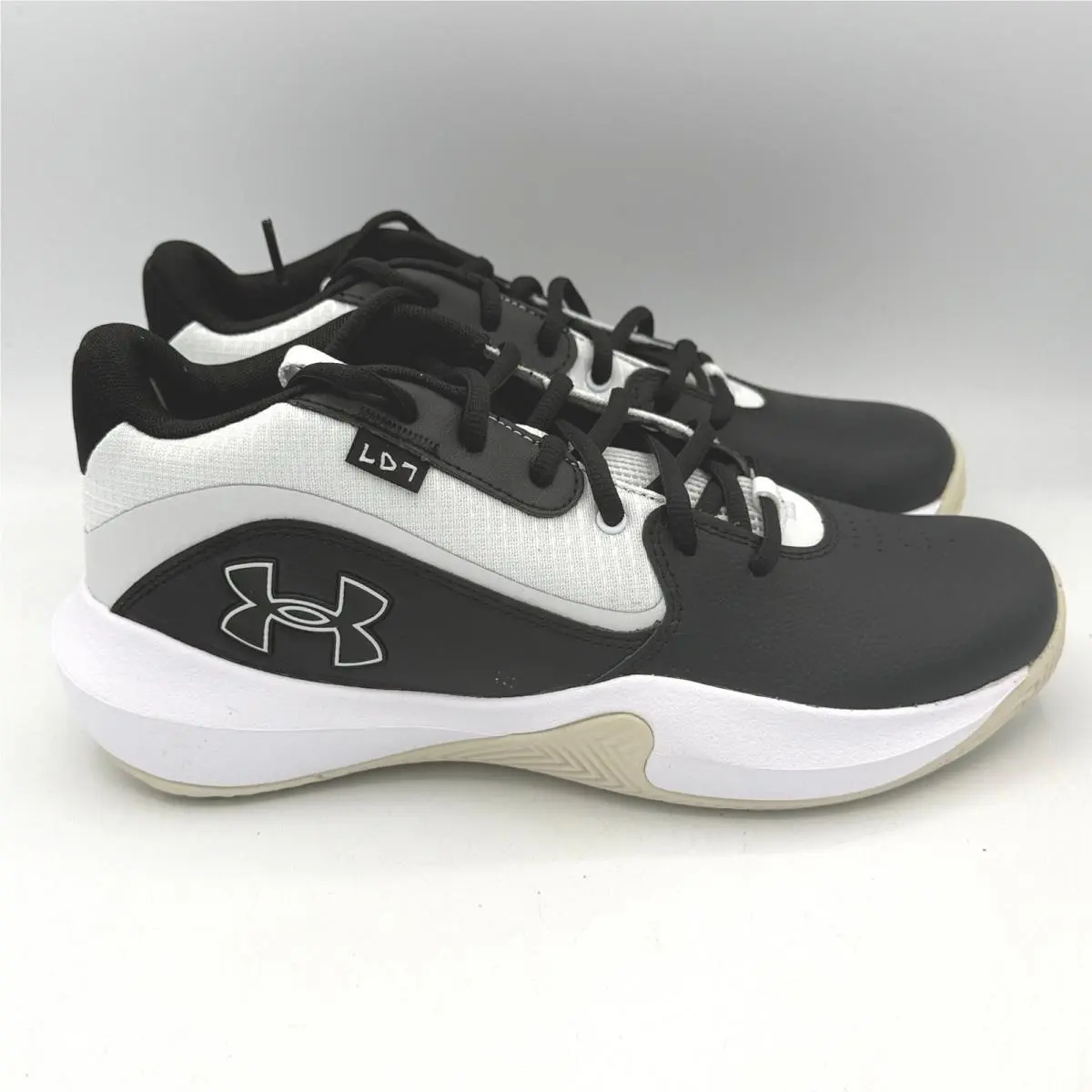 Under Armour Lockdown 7 Basketball Mens Shoes Size 8 Black White 3028512-002
