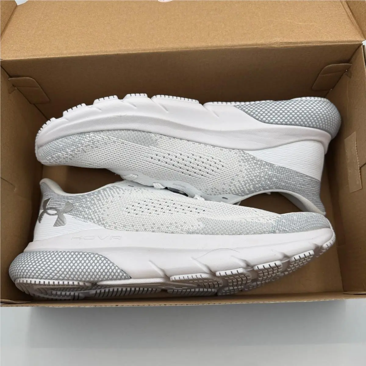 Under Armour shoes - UA W HOVR Turbulence 2 - White 4