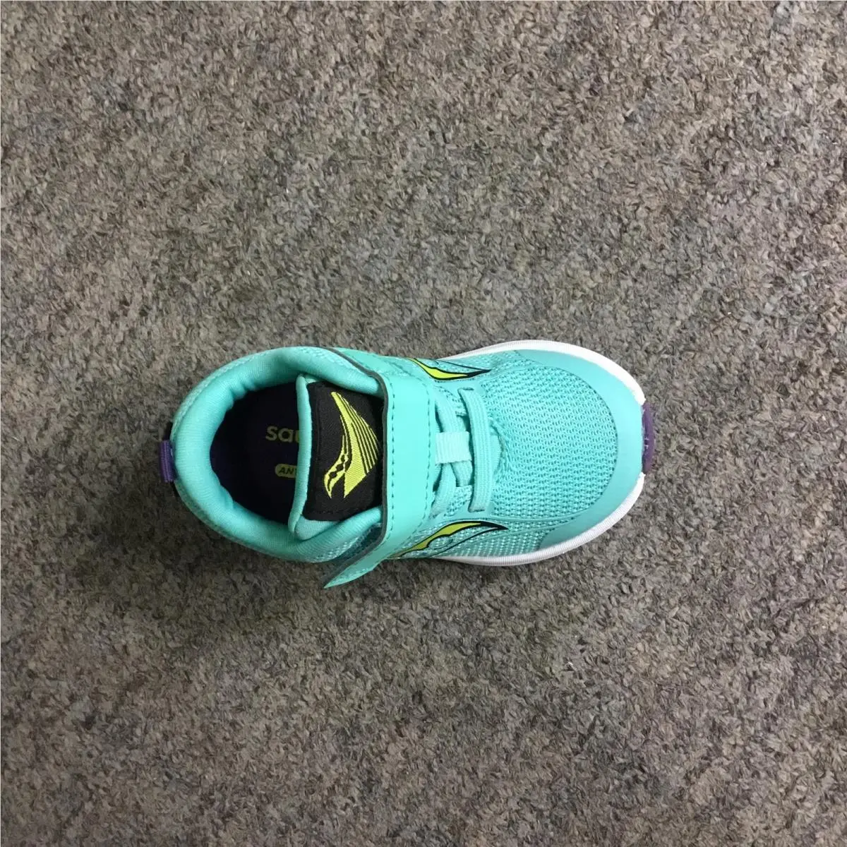 Saucony shoes - Green 3