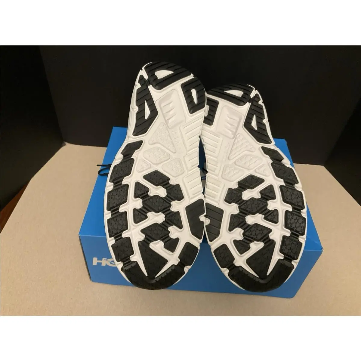 Hoka shoes - Black 7