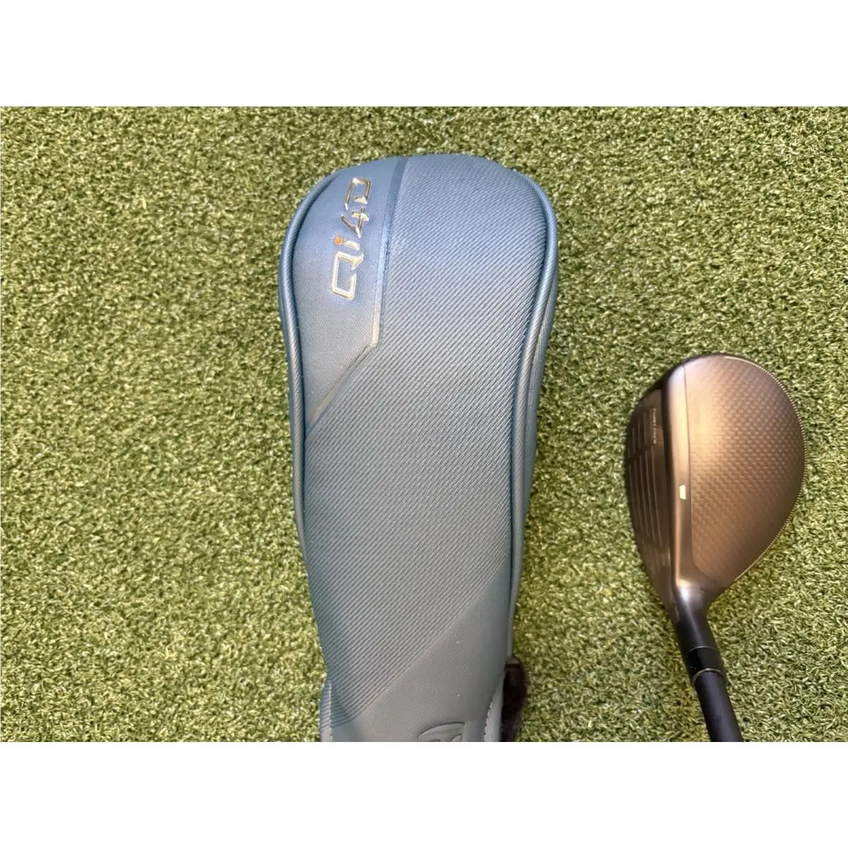TaylorMade  - Taylor Made QiD4 5 Max Rescue - Black 3