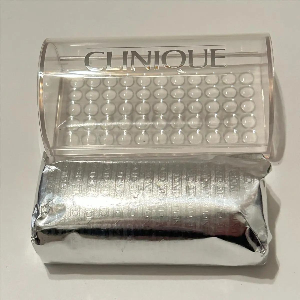 Clinique Facial Soap Mild Bar 6 Oz. 171 Gr. Full Size w Dish