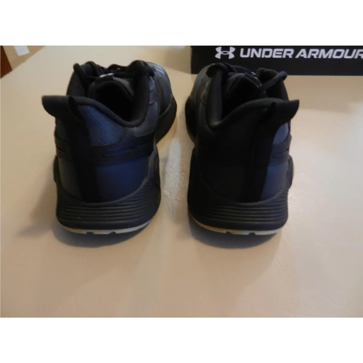 Under Armour shoes - under armour hovr - hovr - Black 4