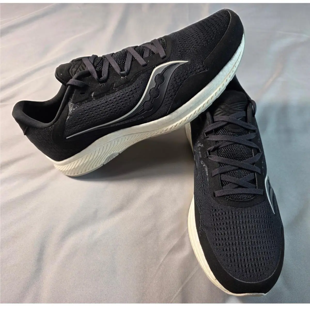 Saucony Freedom 4 Running Shoes Mens 11 Black Stone S20617-45 Sneakers