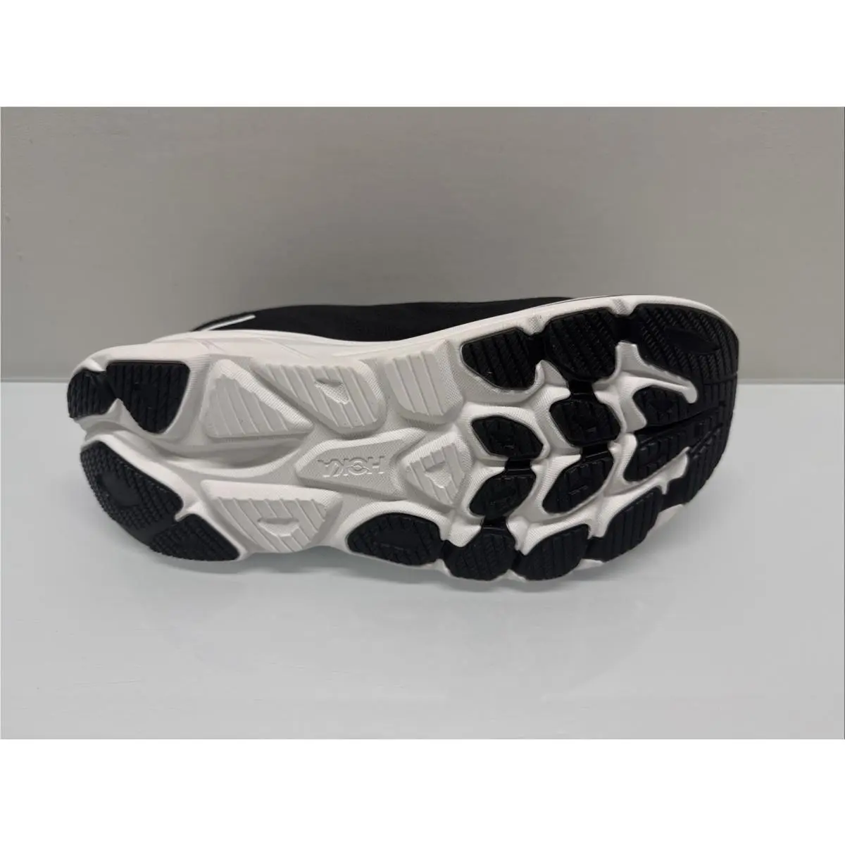 Hoka shoes - Hoka One One HOKA Clifton 10 - 1162031-BWHT - Black 4