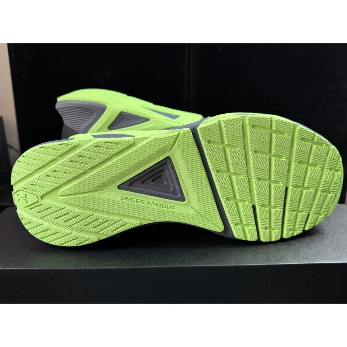 Under Armour shoes - UA Charged Commit TR 5 - Gray 4