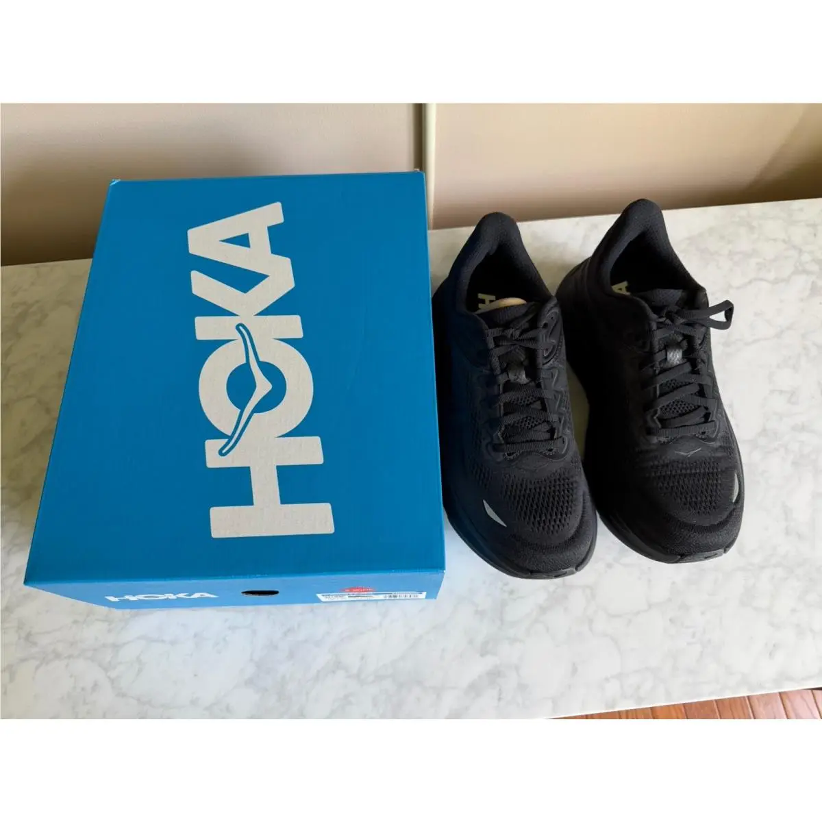 Hoka W Bondi 9 1162016-BBLC Women`s Black Road Running Shoe Sz 9-2E