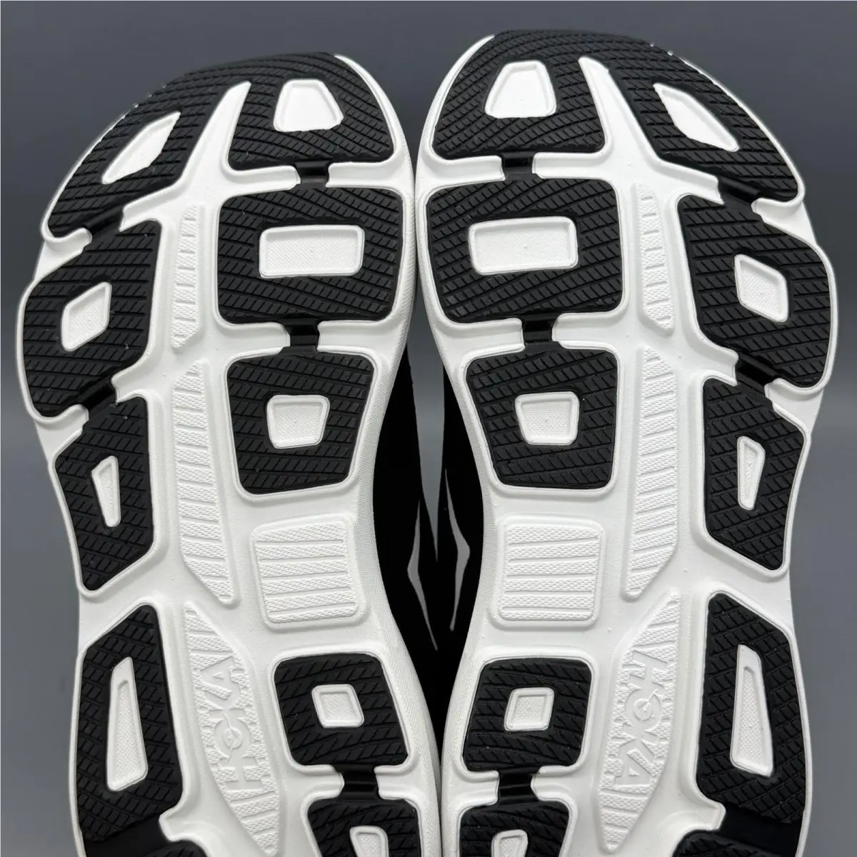 Hoka shoes - Bondi 9 - Bondi - 1162013 - Black 7